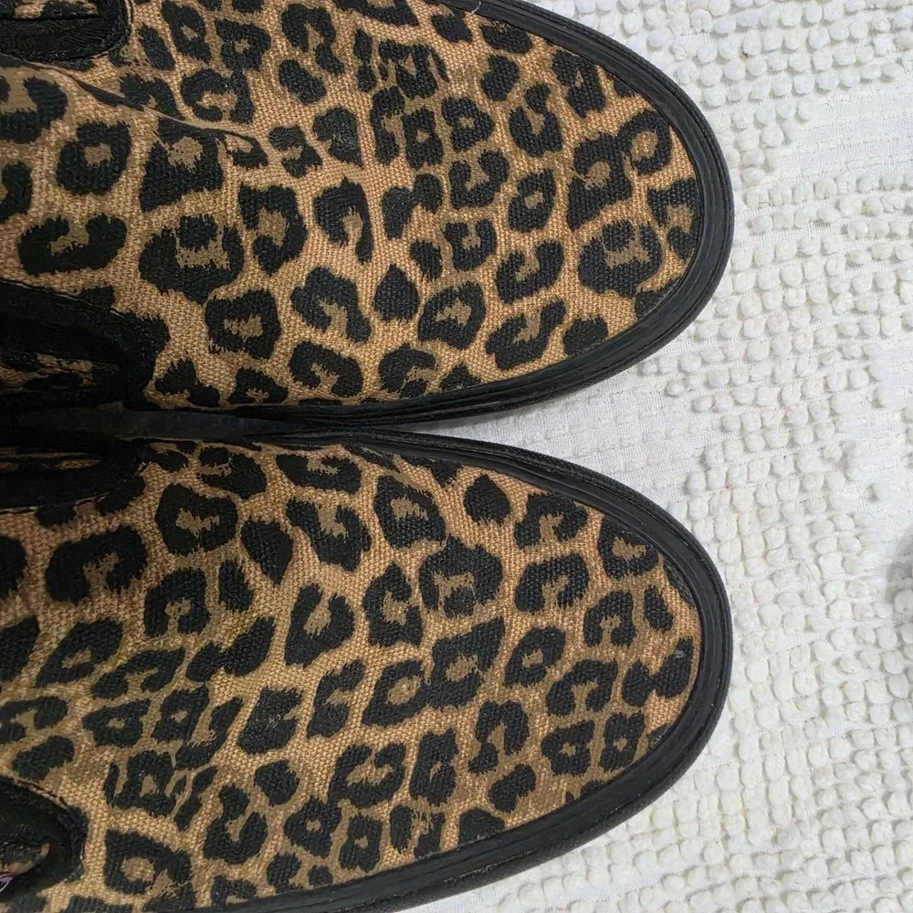 VANS Classic Slip On 90s  Cheetah Sneakers Men's 9 Iconic